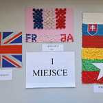 Nagrodzone prace uczniów klas 0-3 w konkursie na flagę bądź napis w języku obcym - laureaci 1 miejsca.jpg